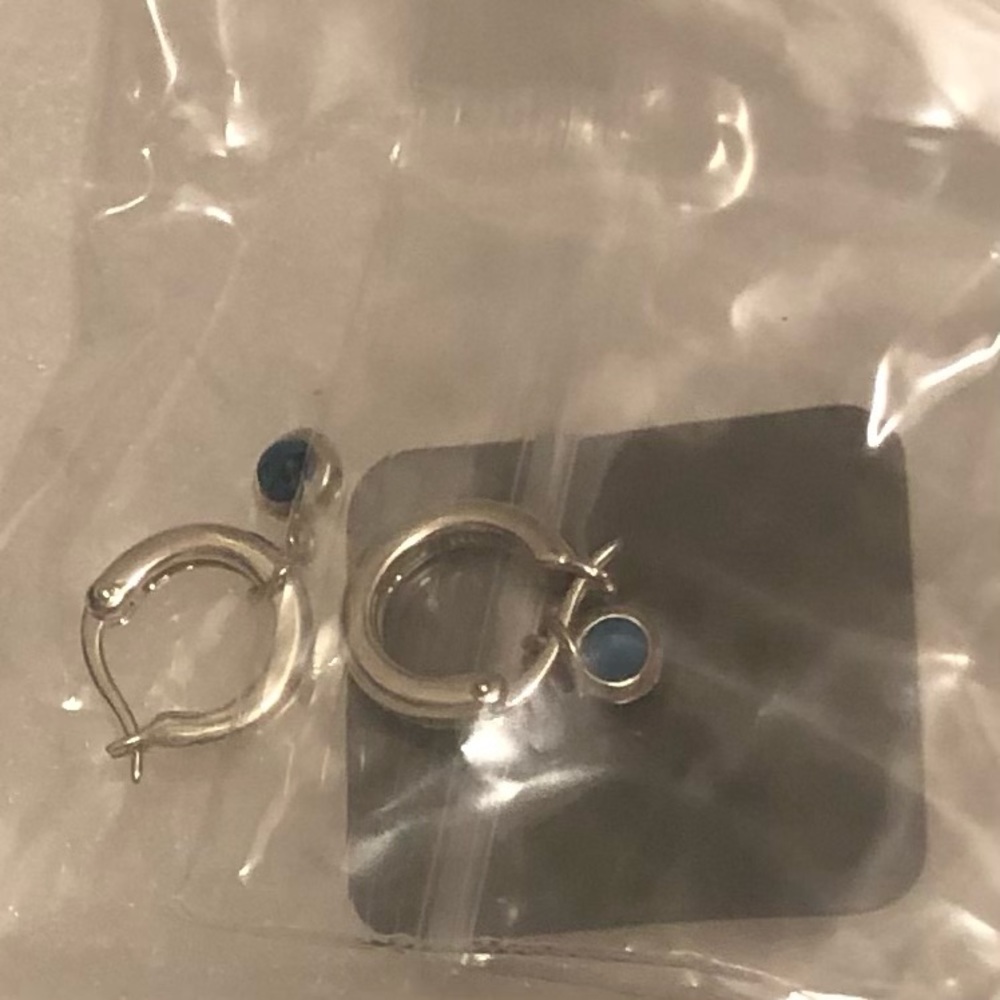 Silpada Compressed Turquoise hoops